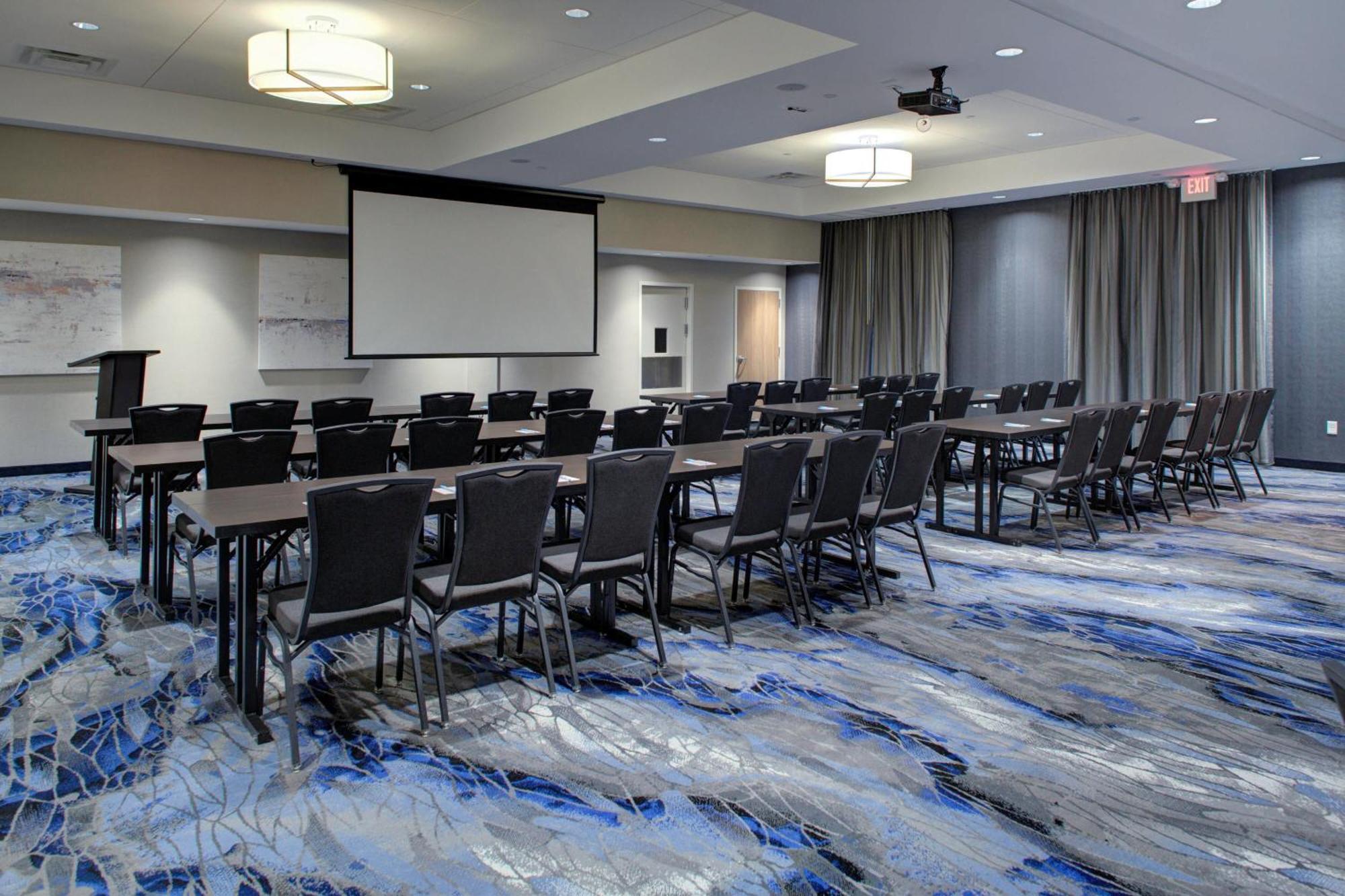Fairfield Inn & Suites By Marriott Allentown West Breinigsville Ngoại thất bức ảnh